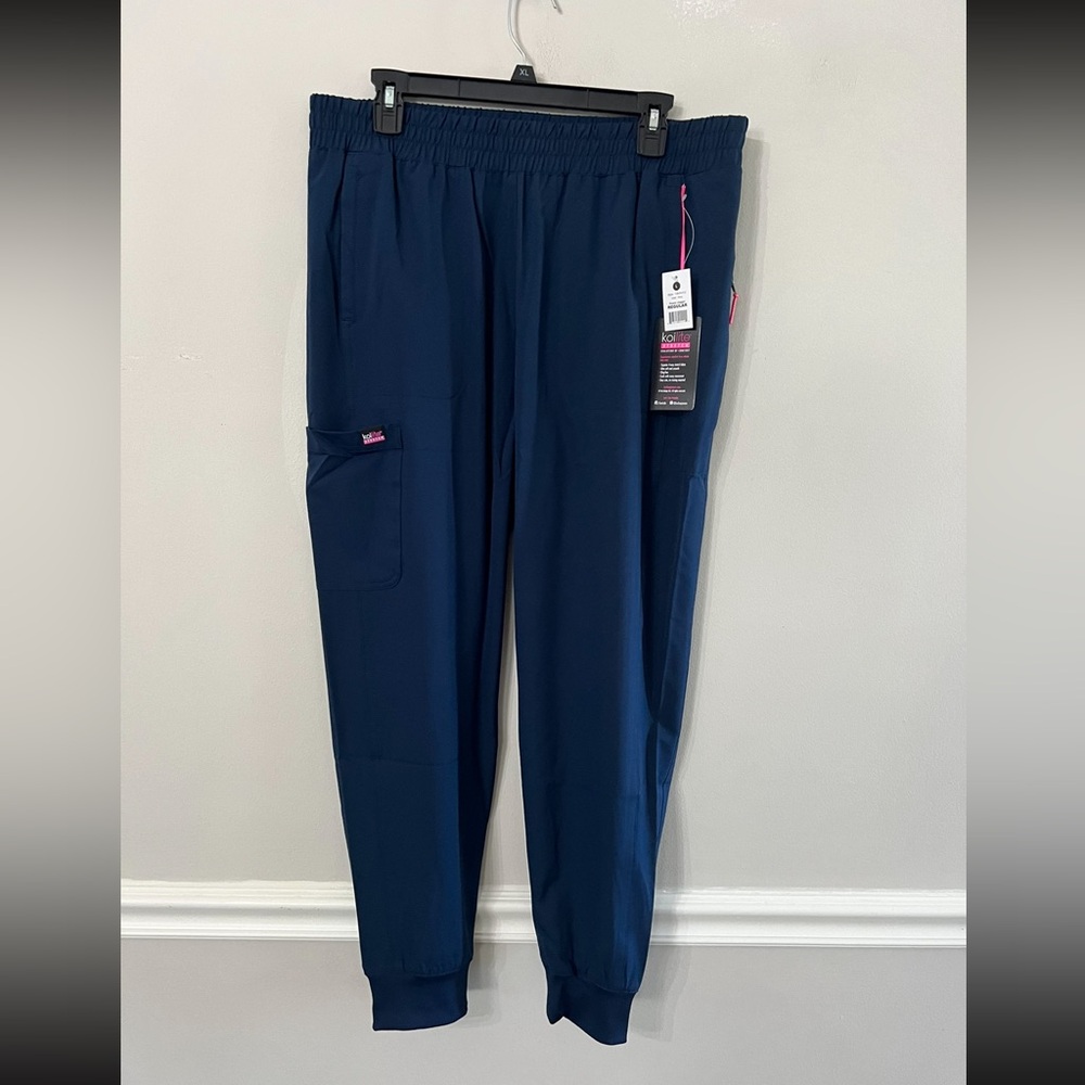 NEW KOILITE STRETCH Regular power Jogger scrubs size: L